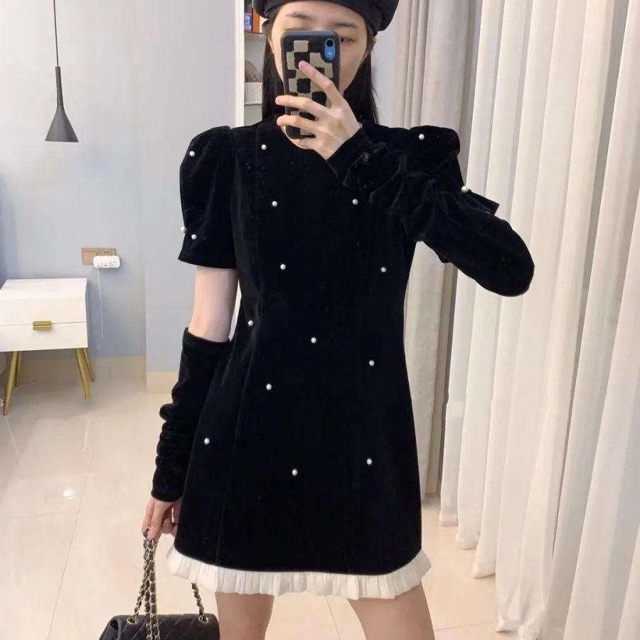 Fashionable Velvet Slim-Fit Elegant Beaded Heavy-Detailed Dress