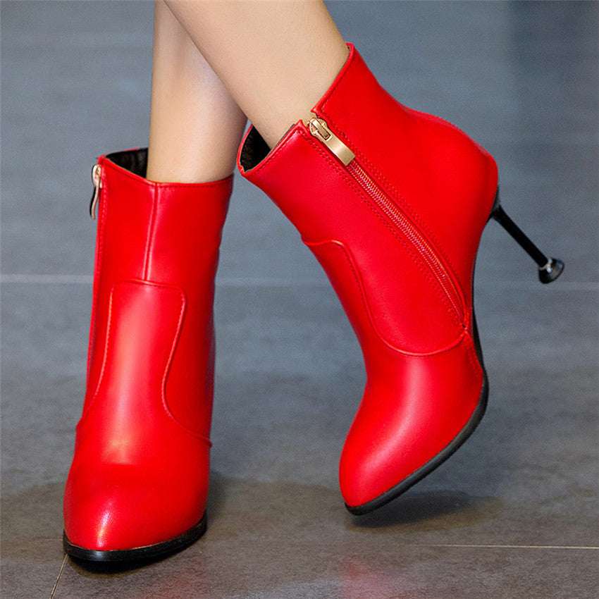 Red women&