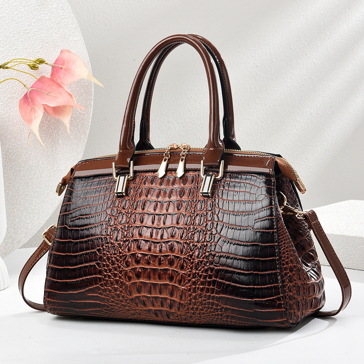 Patent Leather Large-Capacity Commuter Handbag Style