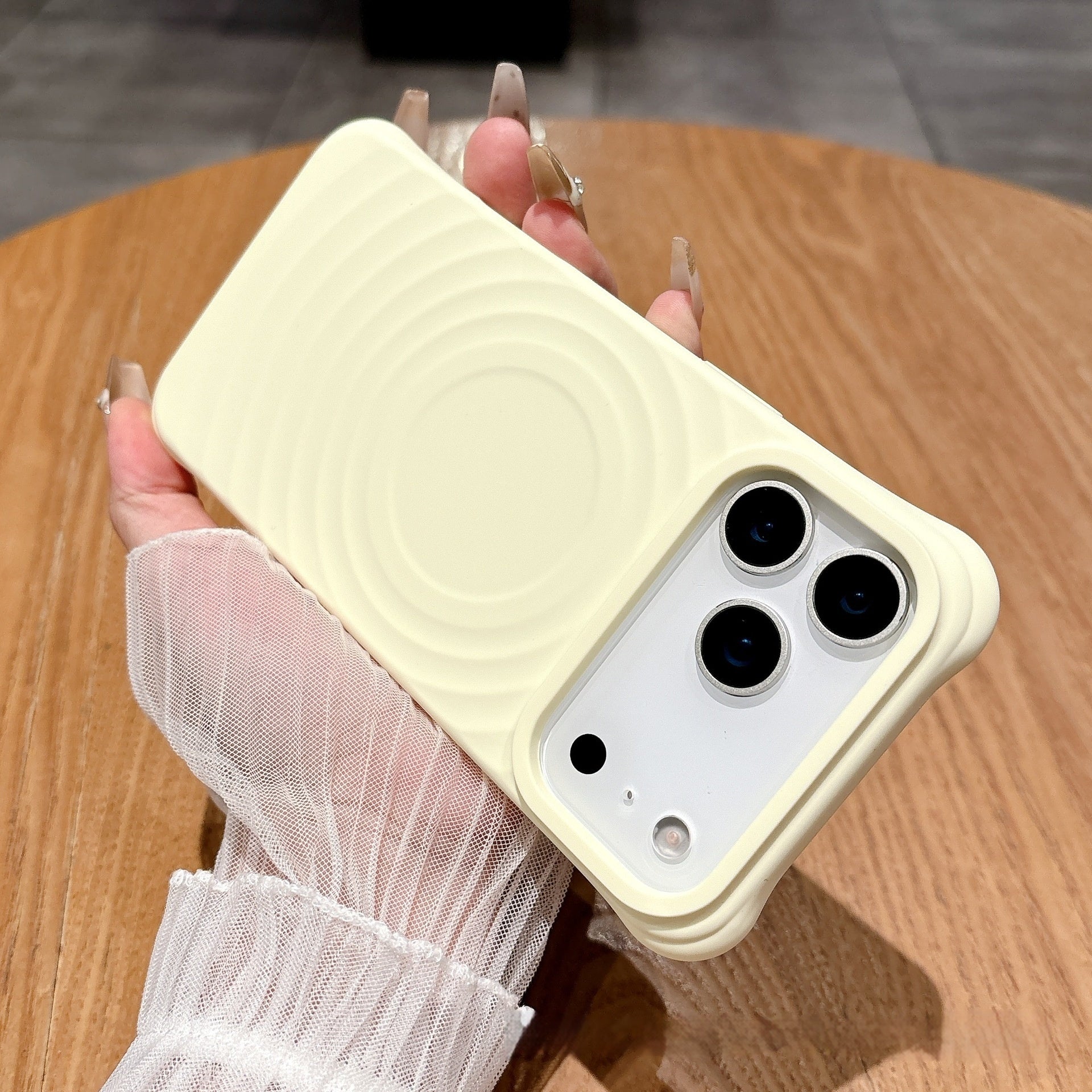 Wave Ripple Pattern Magnetic Suction Phone Case Liquid Silicone Simple