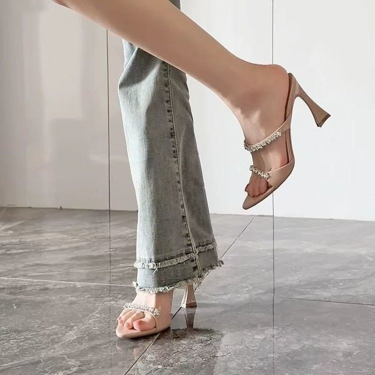 Diamond Slippers For Women, Wearing Horseshoe Heels