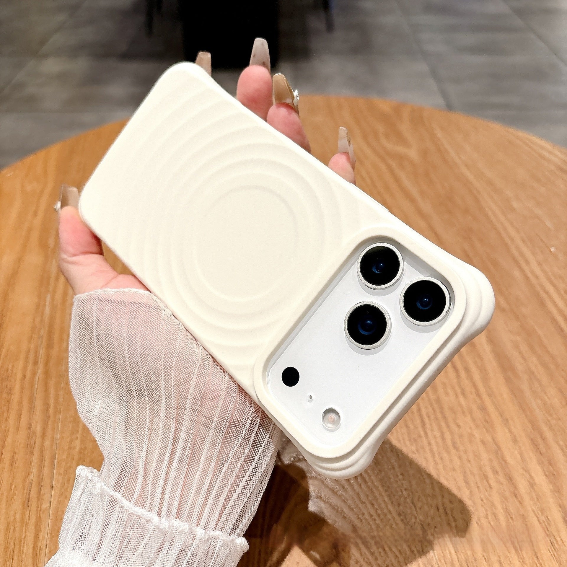 Wave Ripple Pattern Magnetic Suction Phone Case Liquid Silicone Simple