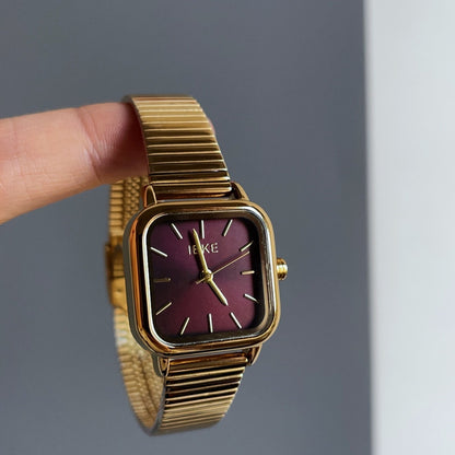Retro Ankela Red Series Chain Watch Women