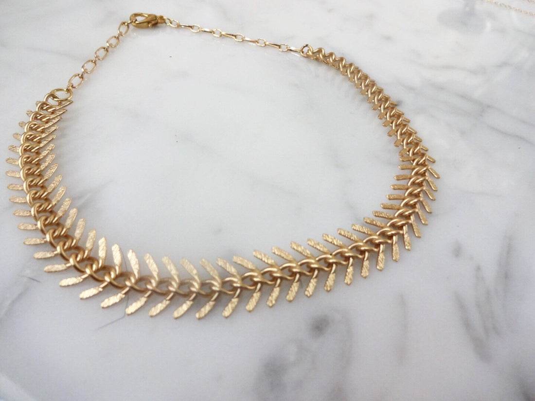 Fishbone Aircraft Chain Necklace Women&