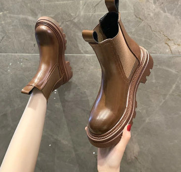 Round Toe Thick-soled Fashion Chimney And Fleece Ankle Boots