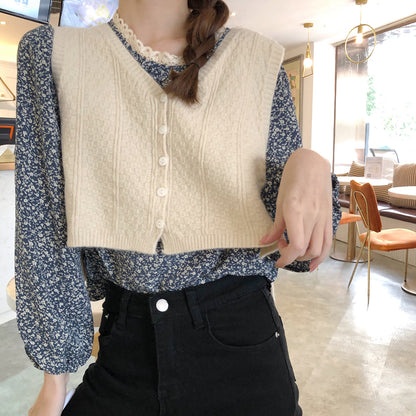 Sleeveless sweater vest sweater