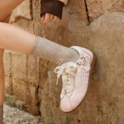 Versatile Sports Shoes