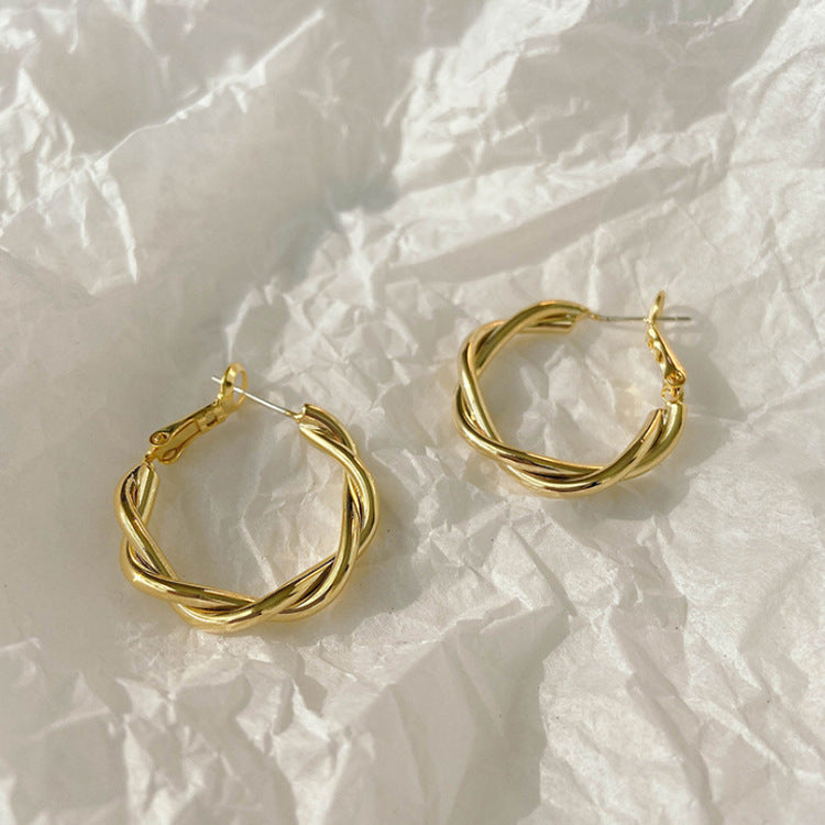 Simple temperament twist silver needle ear ring