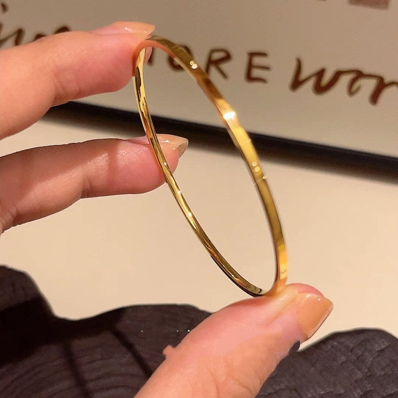 European And American-style Titanium Steel Bracelet That Wont Fade