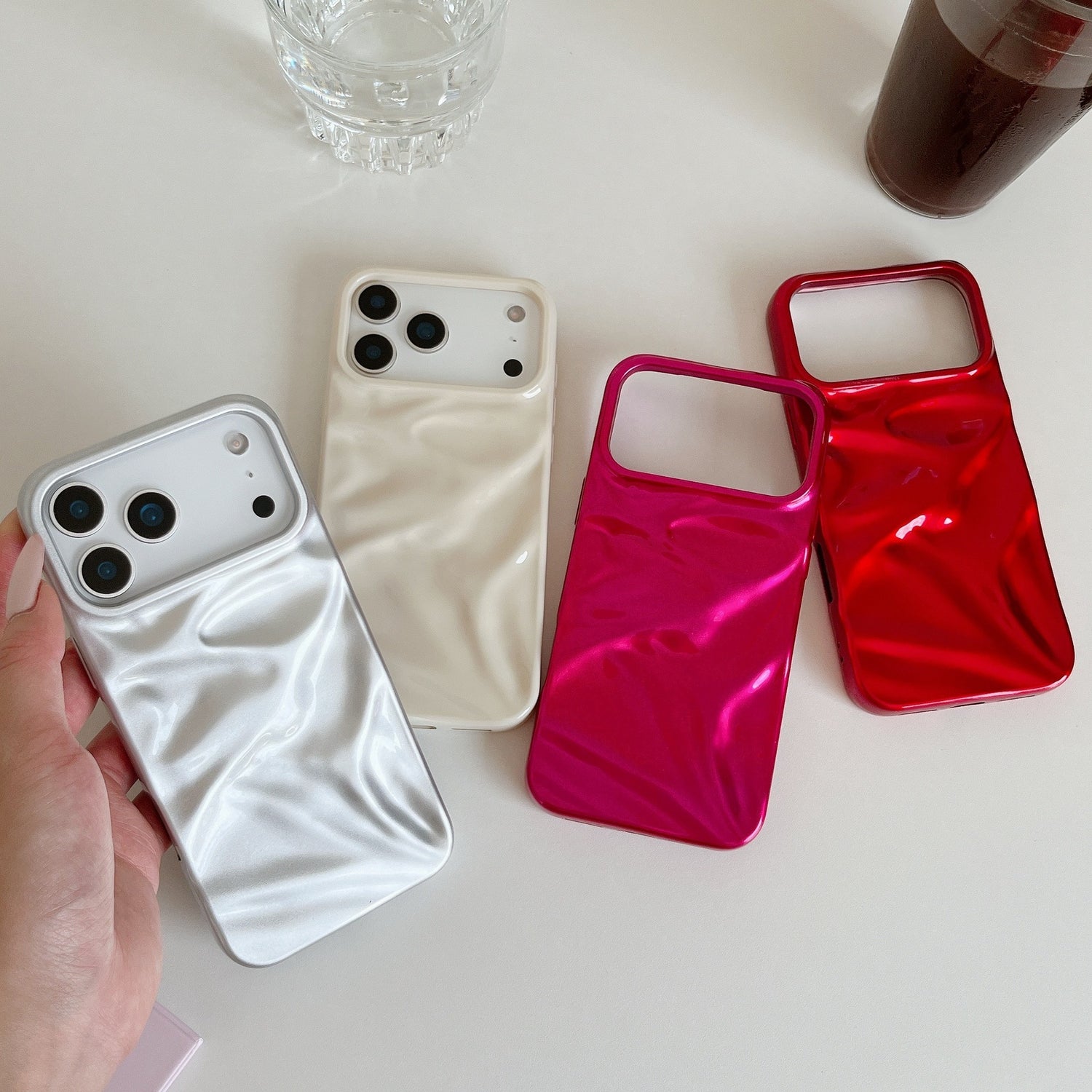 High-grade Cream White Pleated Pattern Phone Case