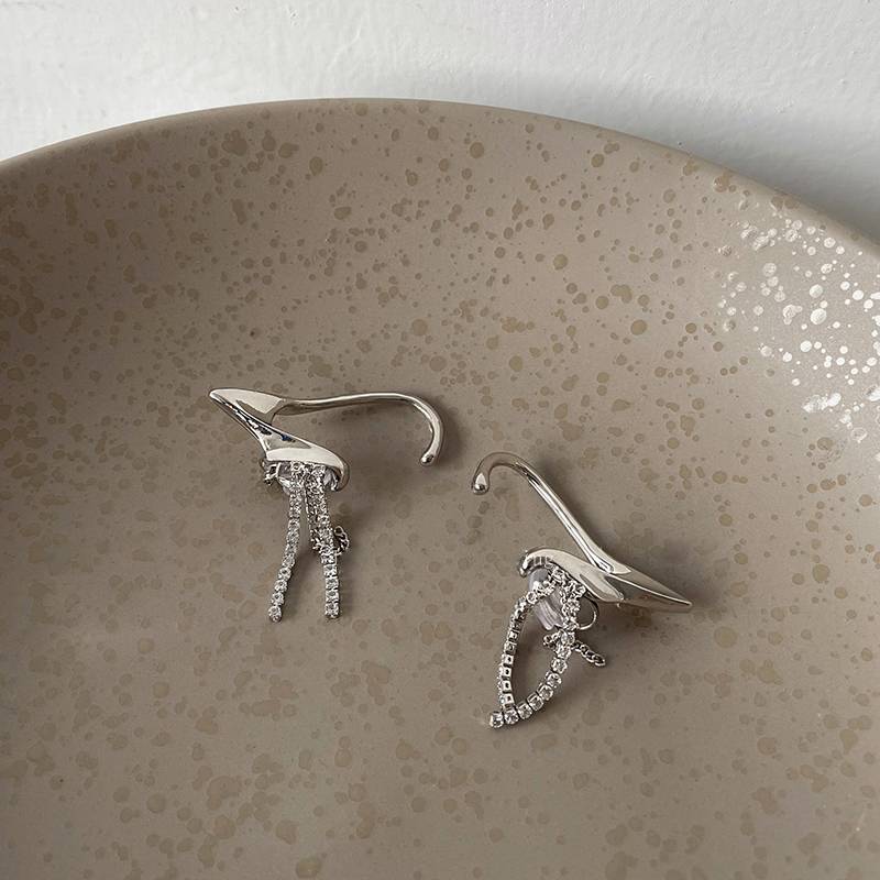 Elf Ears Tassel Earrings Piercings Without Ear Clips
