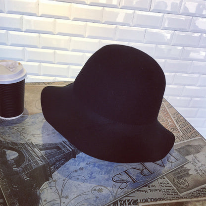 Thick pure wool top hat in autumn and winter