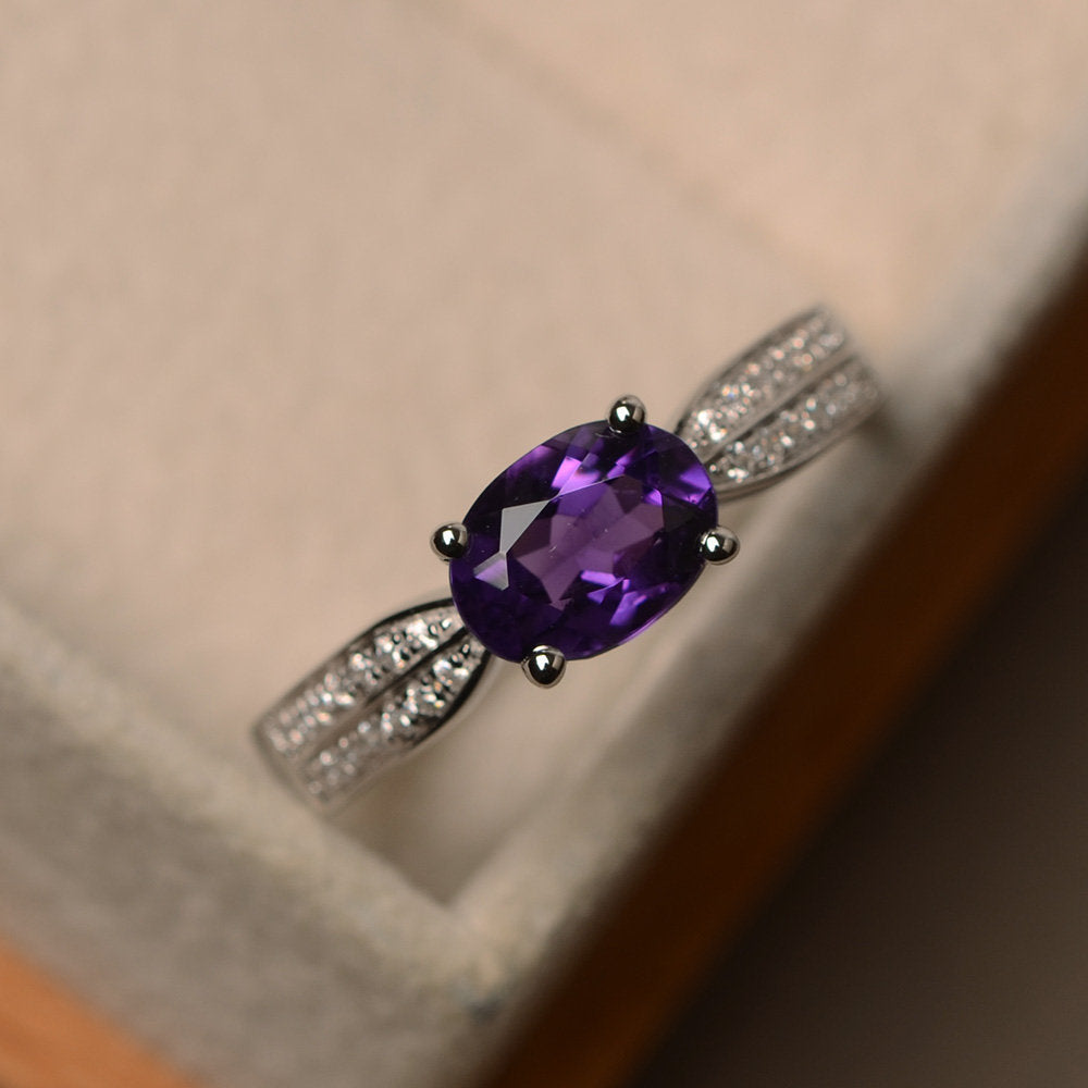 Inlaid Jewel Ring