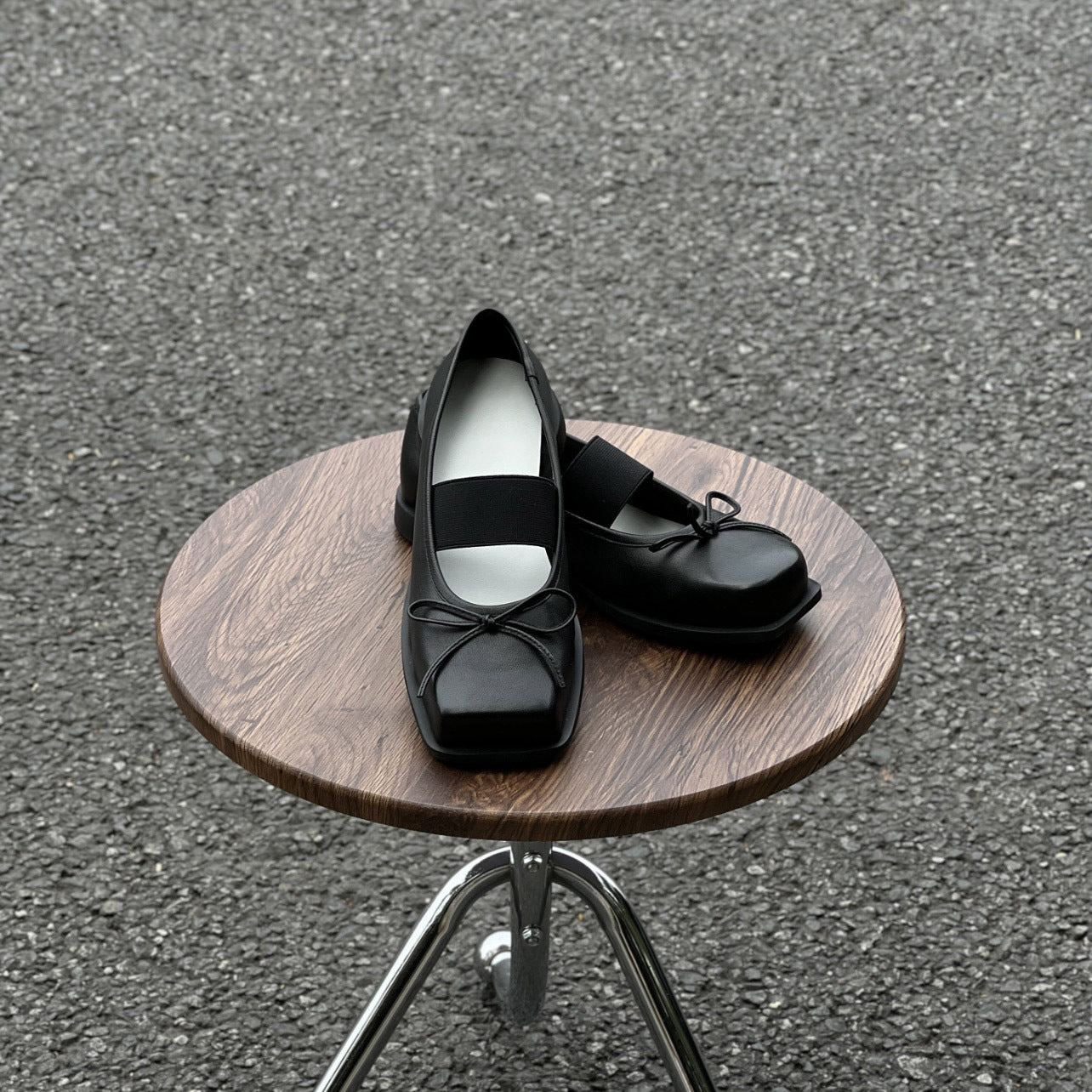 Bow-Knot Genuine Leather Ballet Flats With Thick Soles