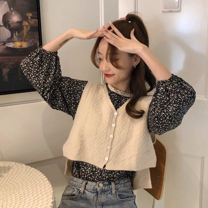 Sleeveless sweater vest sweater