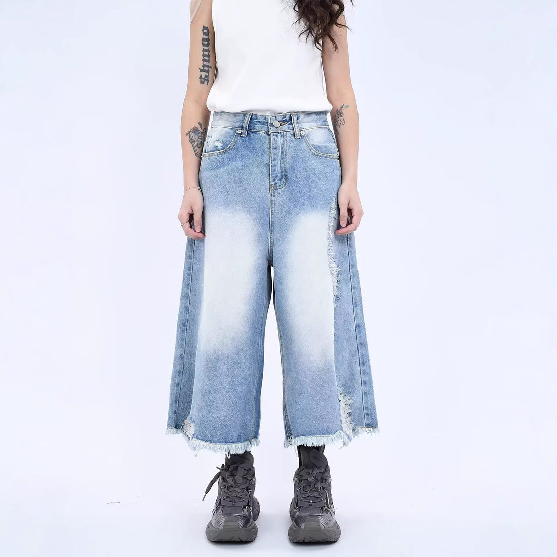 Hong Kong-style Loose-fitting Versatile Cropped Jeans