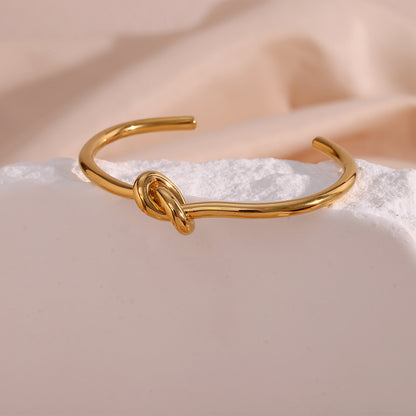Louisa Gold Bangle