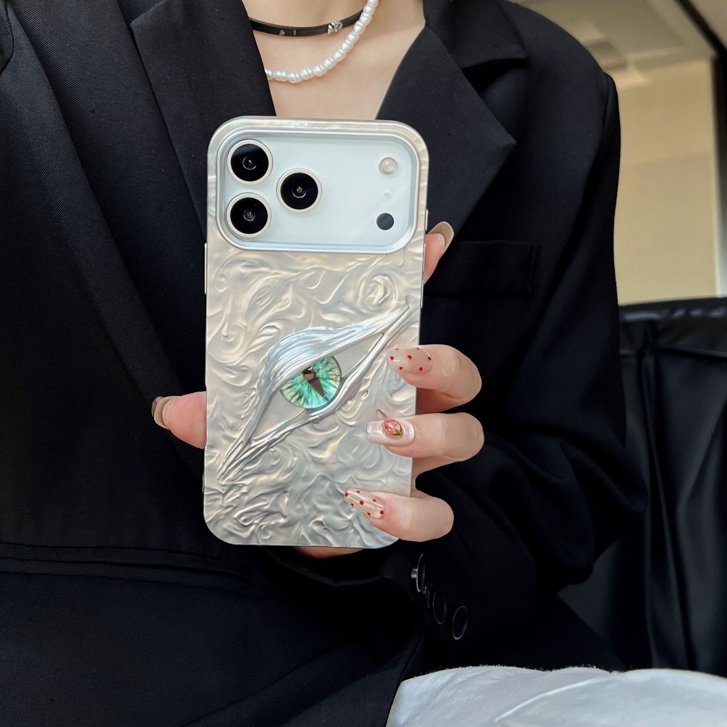 High-grade Electroplated Tin Paper Pattern Stereo Eyes Phone Case