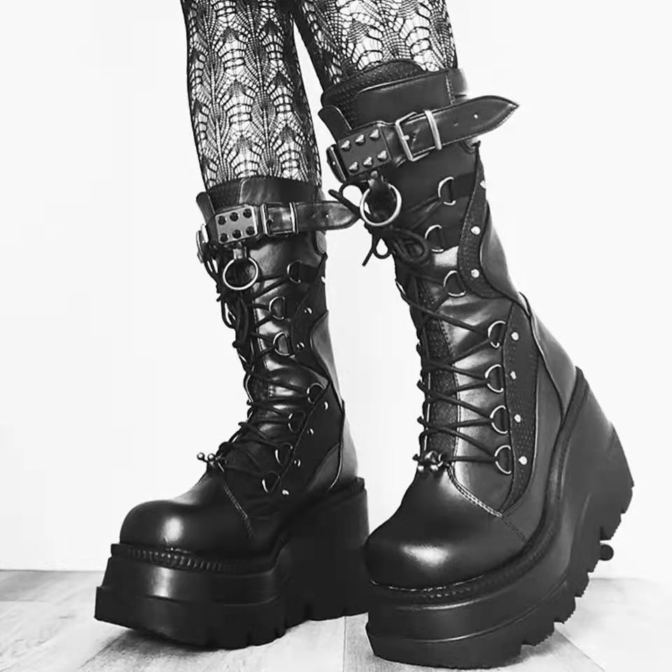 Lace-Up Combat Boot Motorcycle Black Bucke Chunky Boots