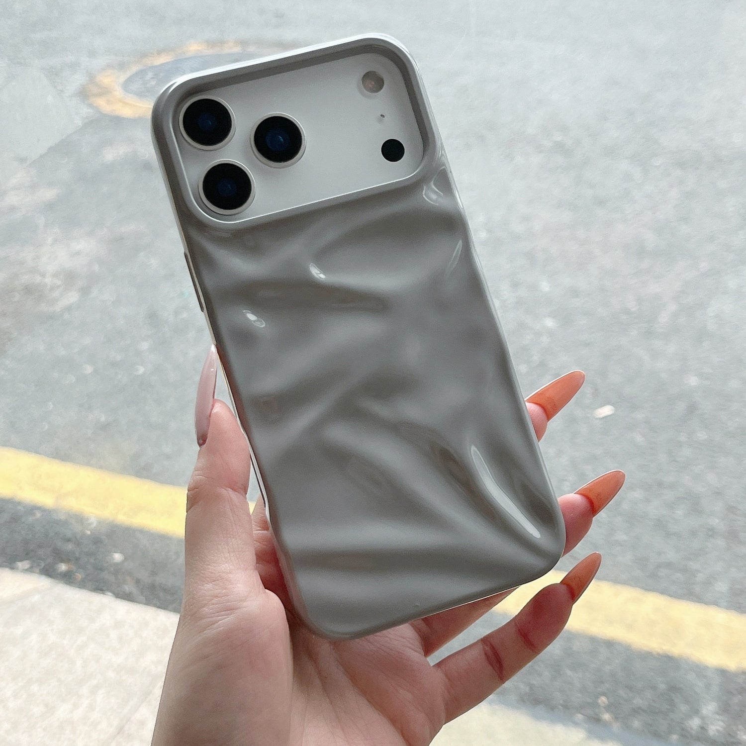 Simple Solid Color Pleated Soft Shell