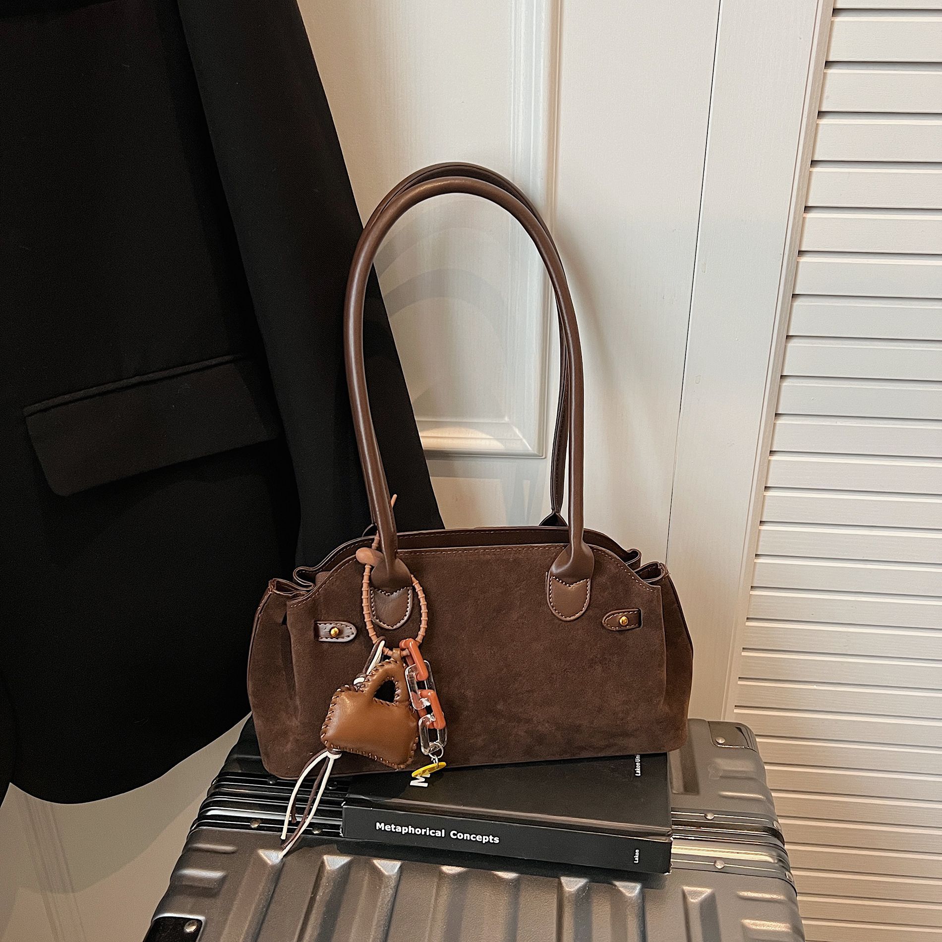 Fashionable All-Match Color-Block Suede Velvet Hand Bag