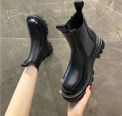 Round Toe Thick-soled Fashion Chimney And Fleece Ankle Boots