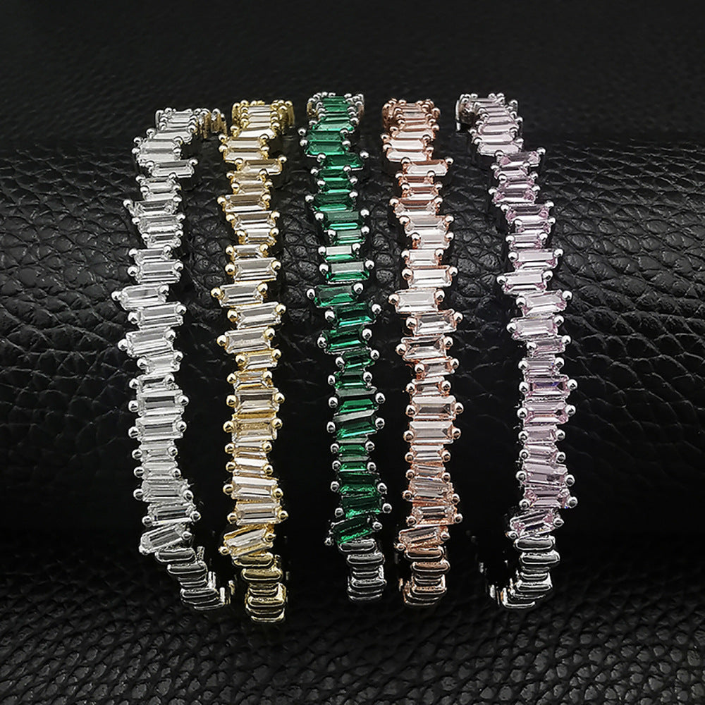 Zircon Women&
