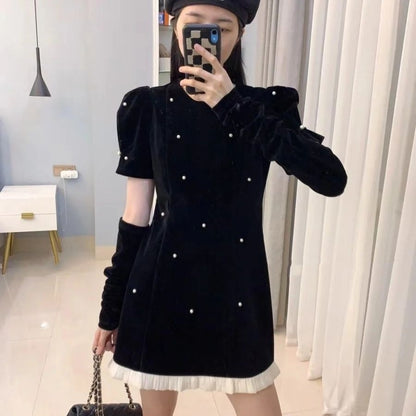 Fashionable Velvet Slim-Fit Elegant Beaded Heavy-Detailed Dress
