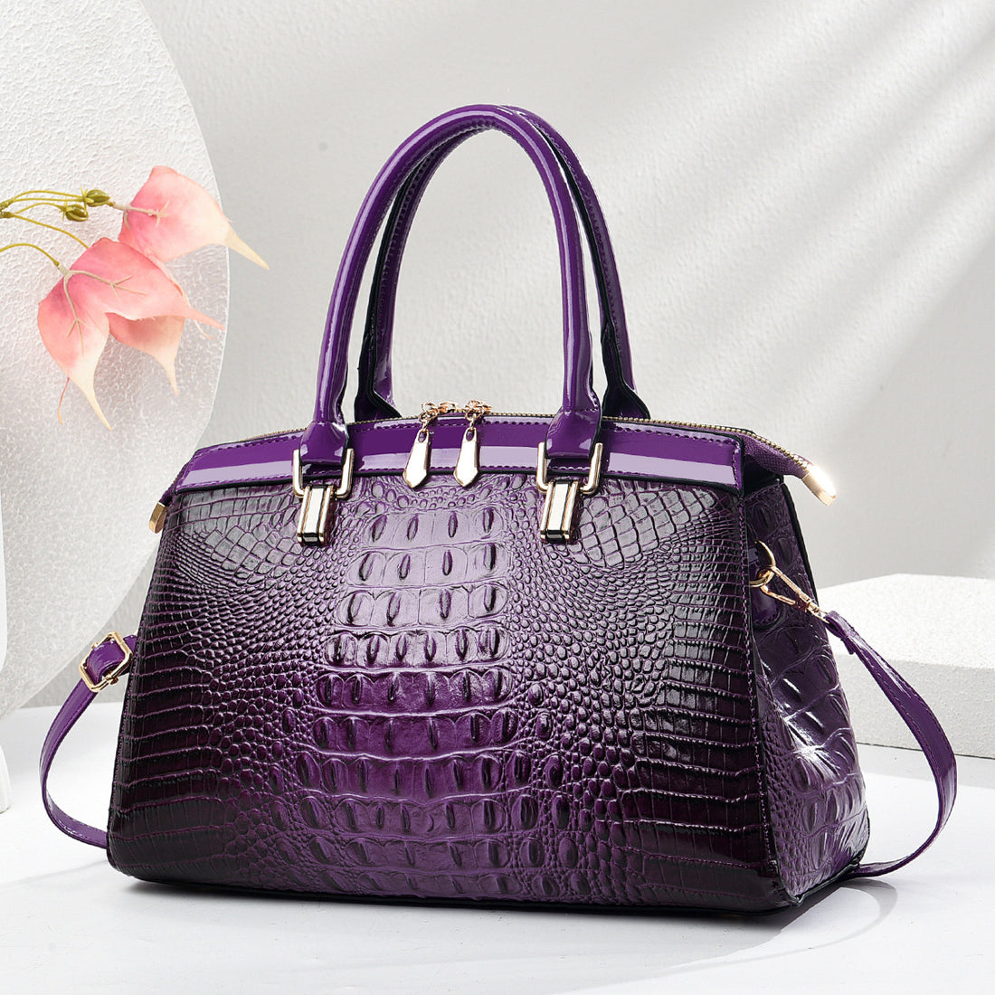 Patent Leather Large-Capacity Commuter Handbag European And American Style