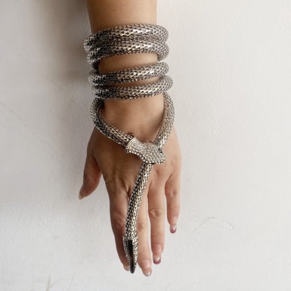 Exaggerated Snake Necklace Micro-inlaid Long Necklace