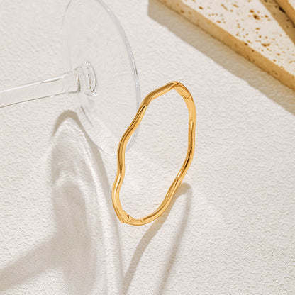 Simple Golden  Bangle