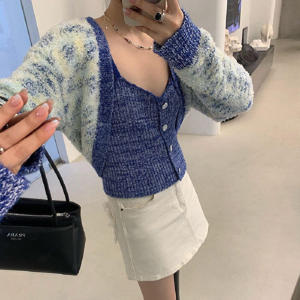 Wear A Cardigan Coat Sweater In Autumn And Winter